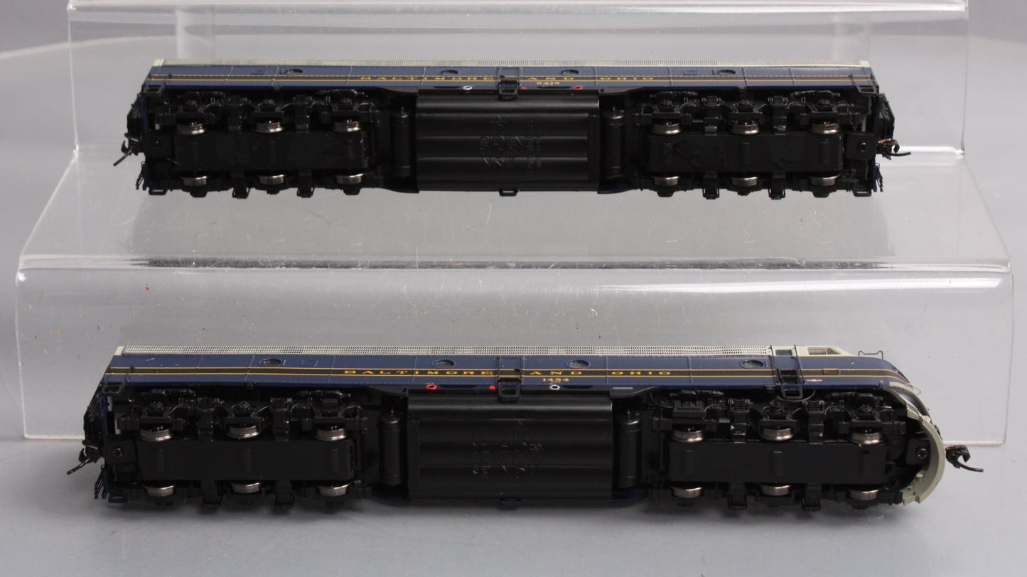Walthers 920-48368 32 HO Baltimore & Ohio EMD E9A/E8Bm #1454/2415