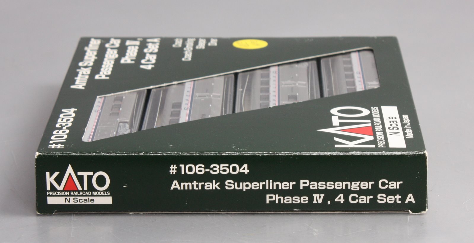 Kato 106-3504 N Scale Amtrak Superliner 4-Car Passenger (Set A)