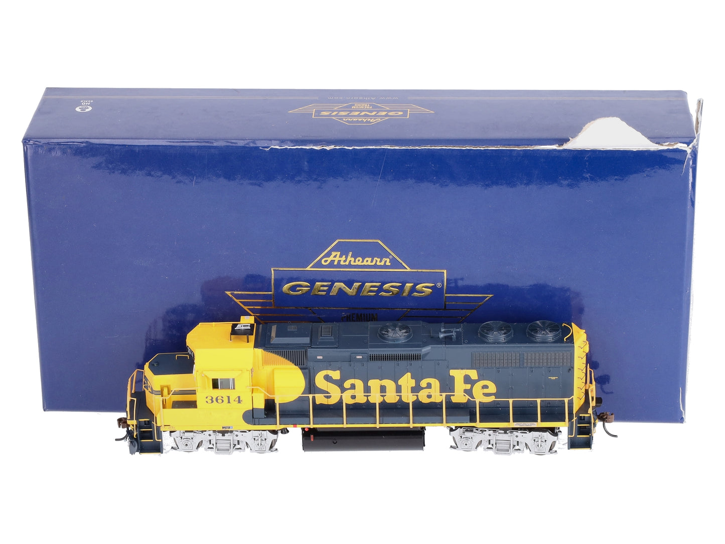 Athearn G65604 HO Santa Fe GP39-2 Phase I Diesel Locomotive w/DCC & Sound #3614