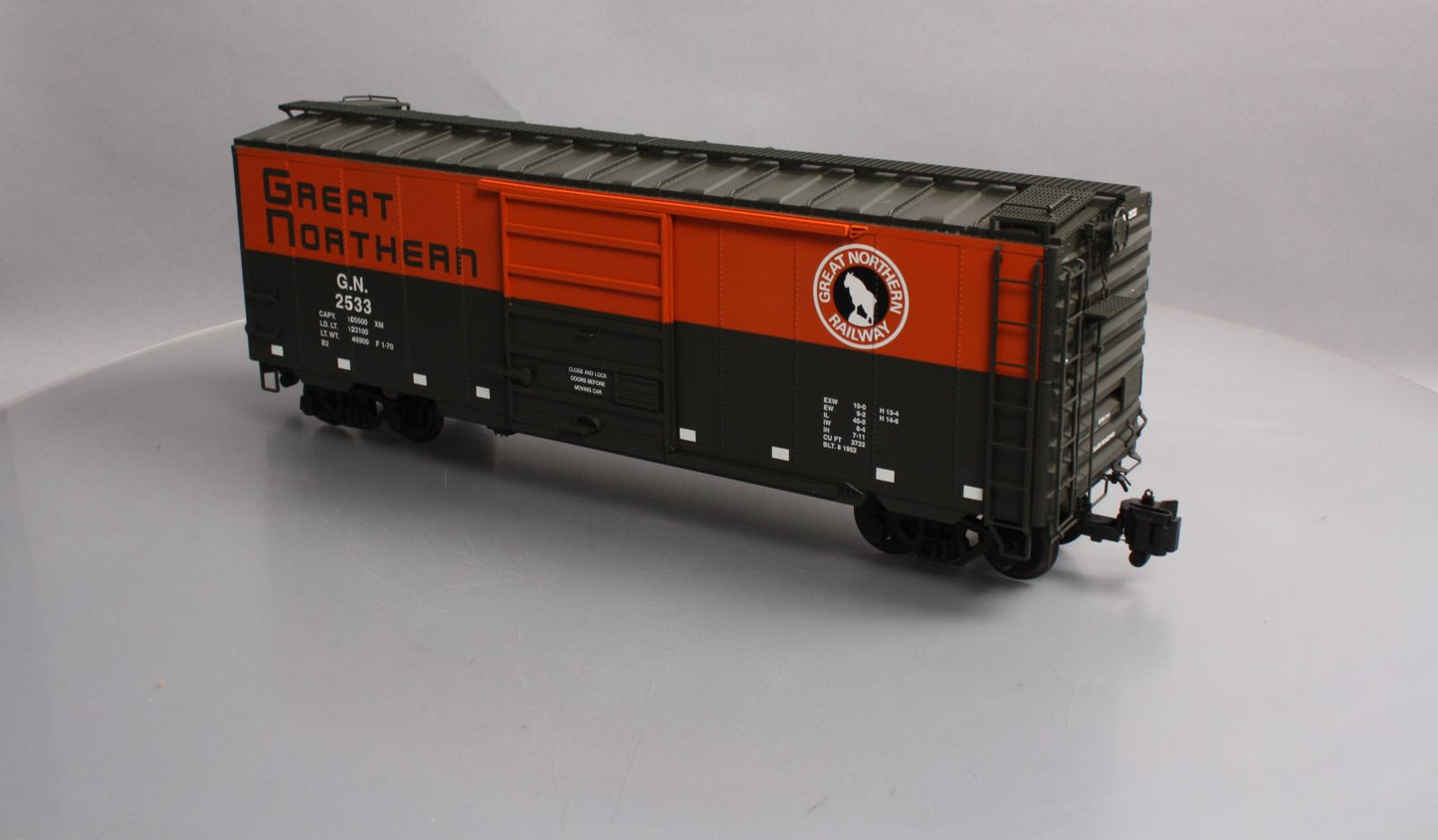 USA Trains R19205B G Great Northern 40 Ft. PS-1 Simulated Steel Box Car