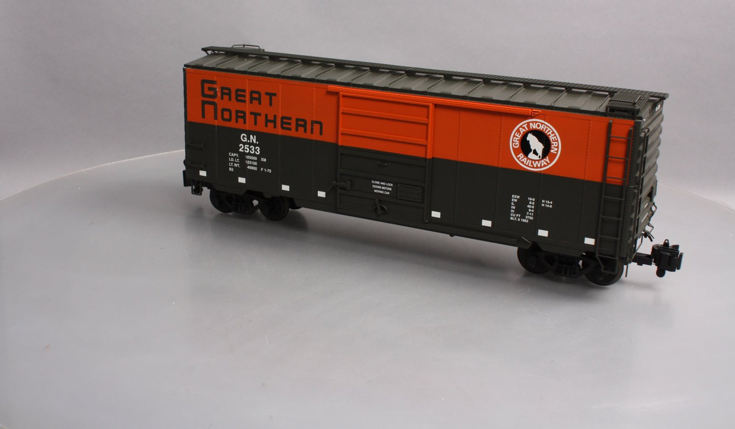 USA Trains R19205B G Great Northern 40 Ft. PS-1 Simulated Steel Box Car