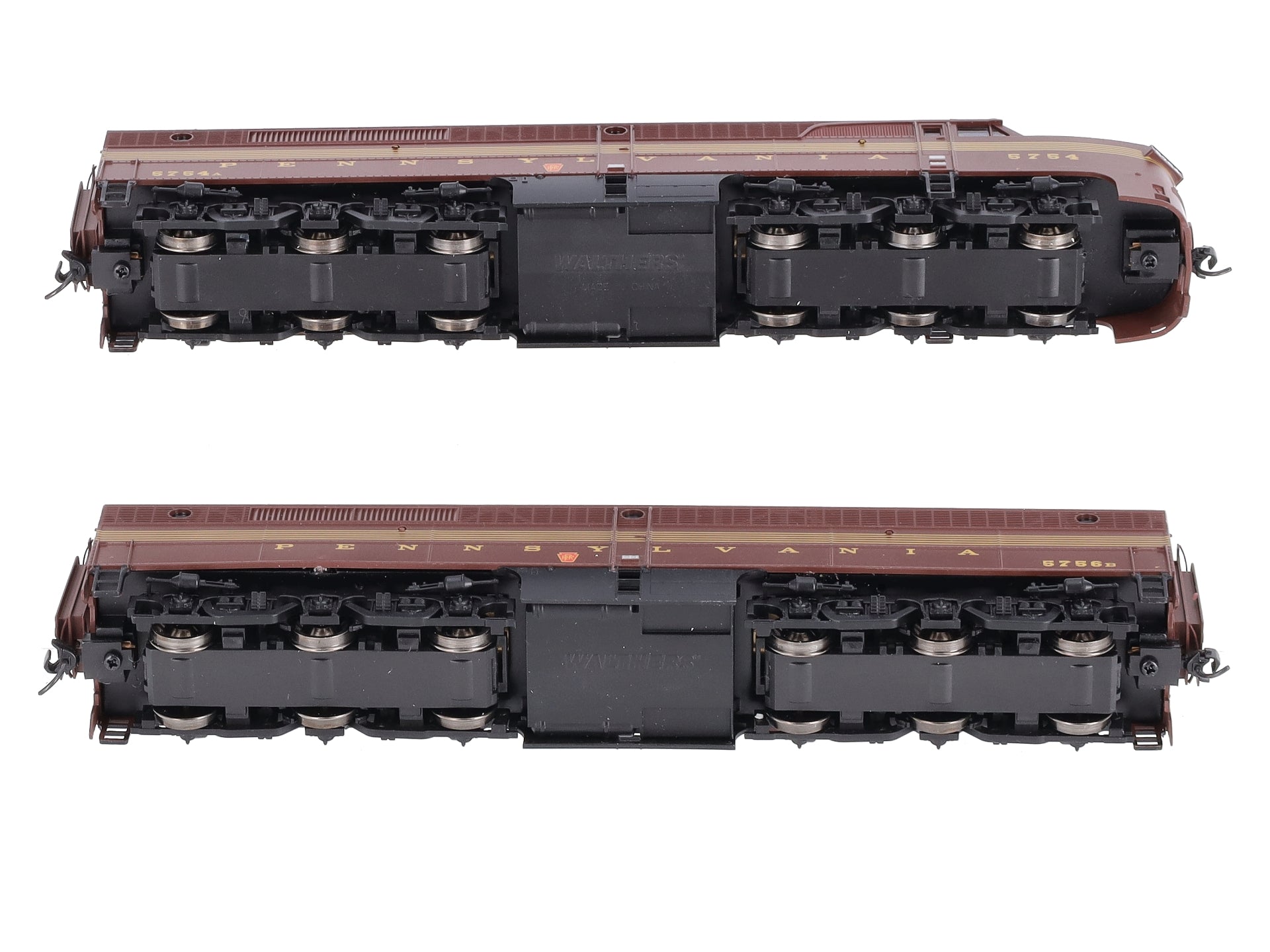 Walthers 910-20067 HO Pennsylvania PA-PB Diesel Loco Sound/DCC #5754A/#5756B