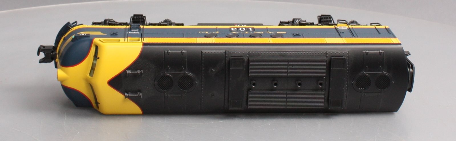 MA-1 【diesel】 MTH O Scale 20-2213-1 F59PH Diesel Engine Amtrak #450 w