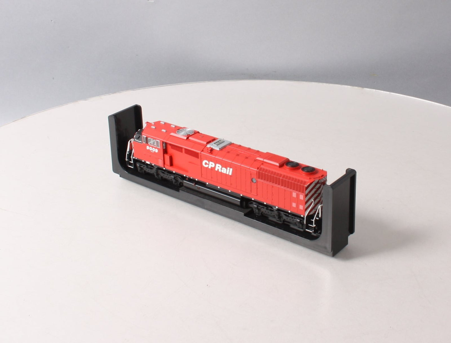 Bowser 24336 HO Scale CP Rail GMD SD40-2 #9009