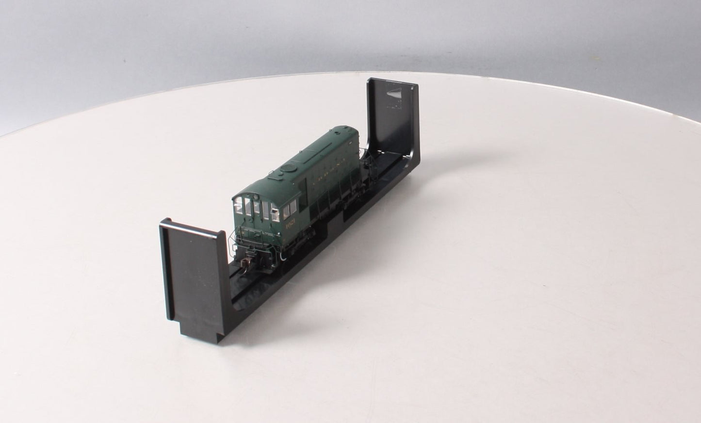 Atlas 10002508 HO Central RR of NJ HH600/HH660 Locomotive (Green/Gold) #1021