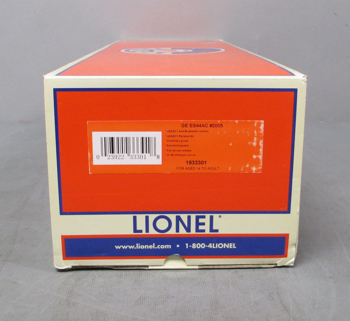 Lionel 1933301 O GE Legacy ES44AC Diesel Locomotive #2005