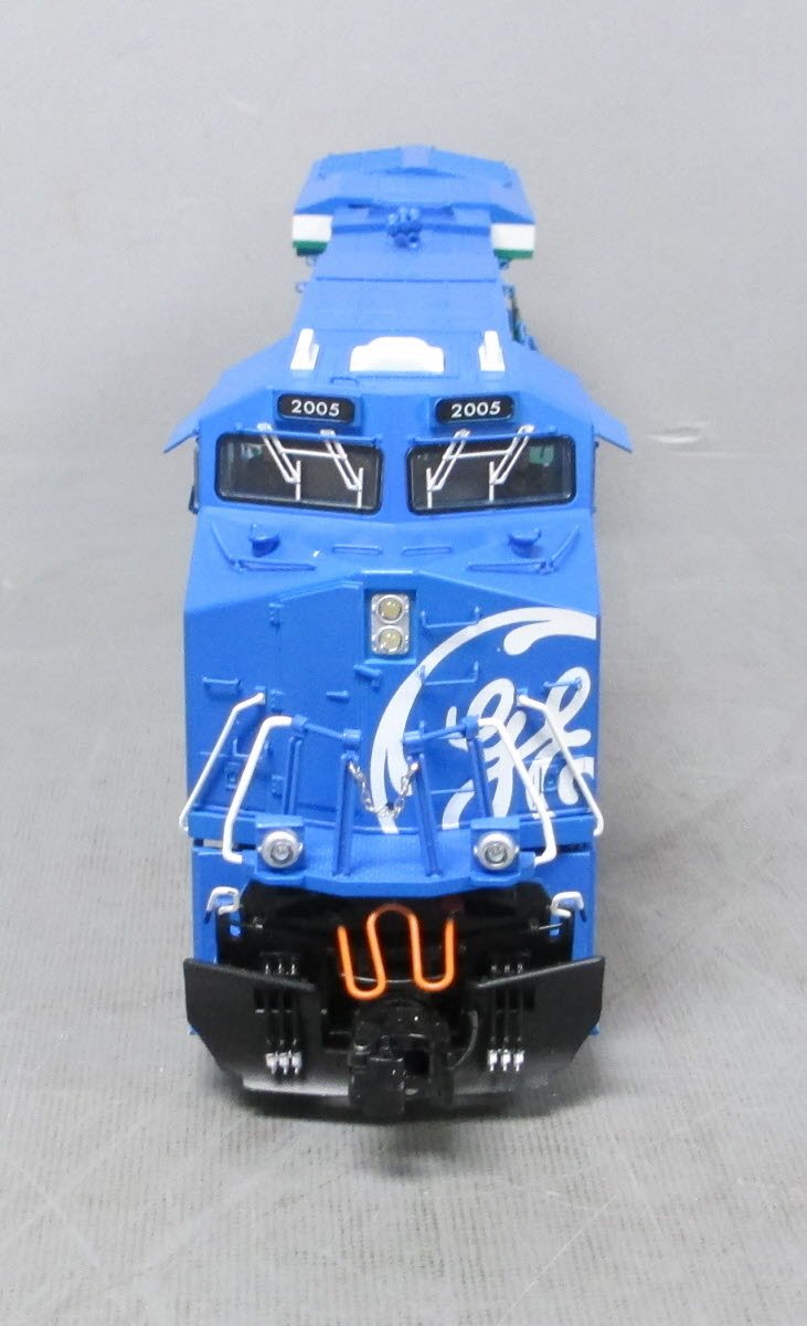 Lionel 1933301 O GE Legacy ES44AC Diesel Locomotive #2005