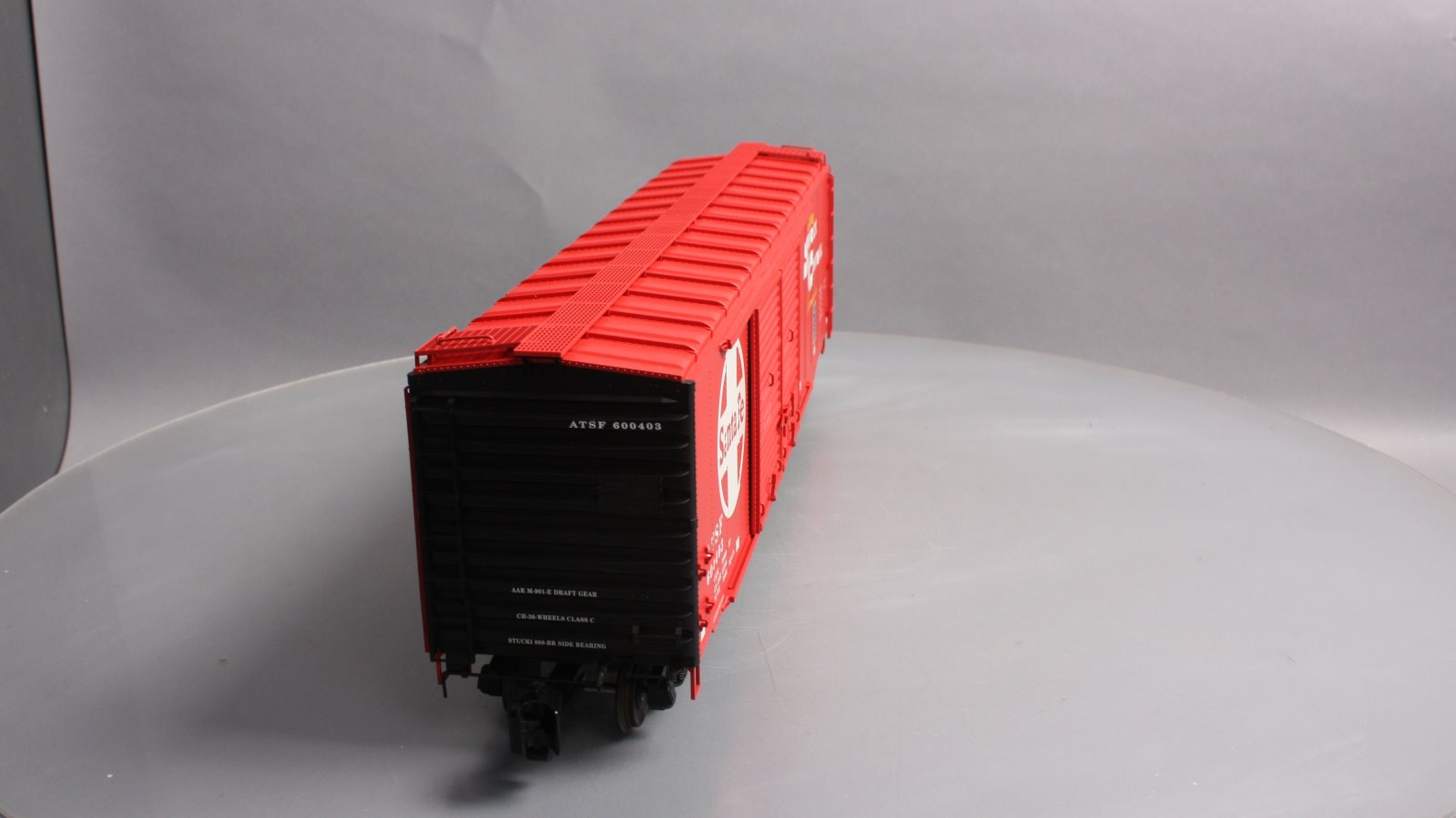 USA Trains R19300B G Santa Fe 50 Ft. Box Car with AAR Double Door (Red)