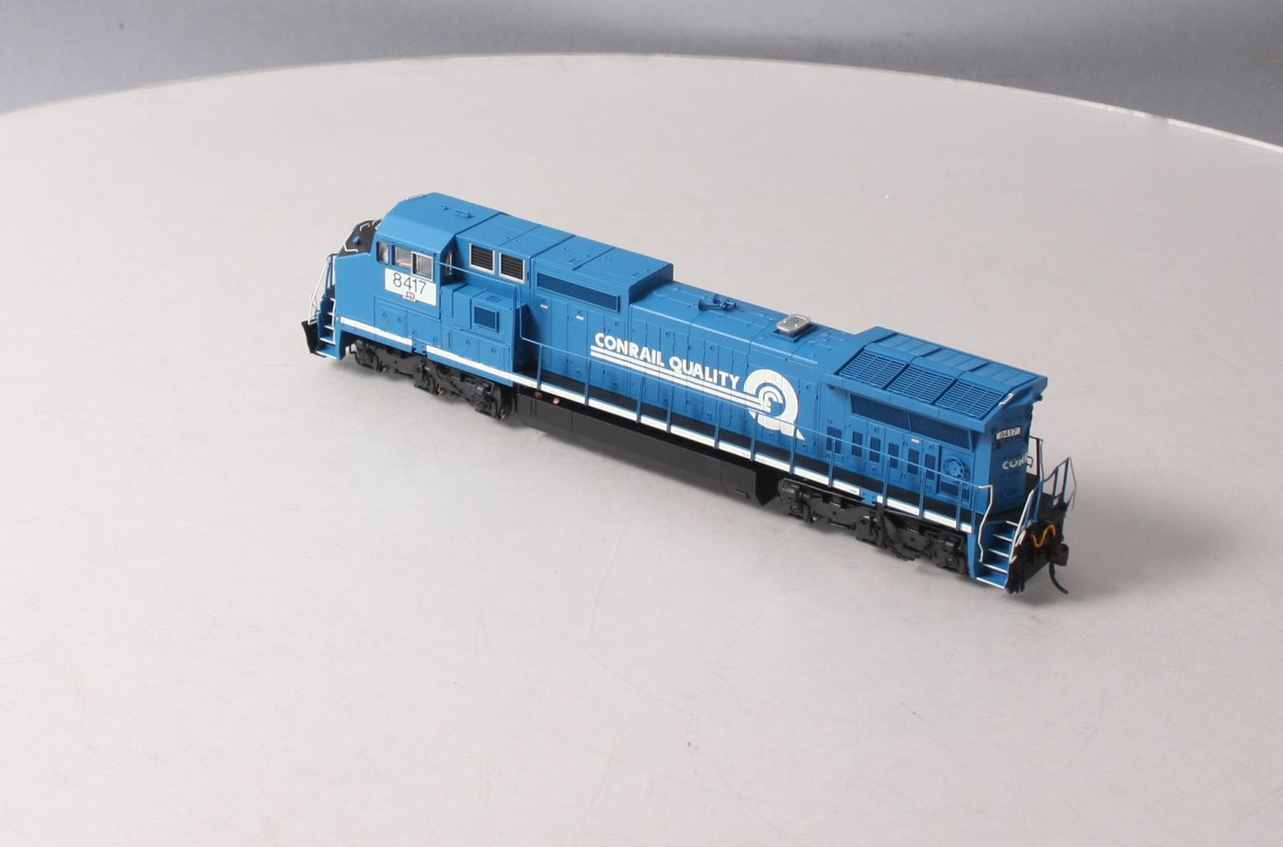Atlas 10001236 HO Scale Conrail Quality 8-40 CW Diesel Locomotive # 8417