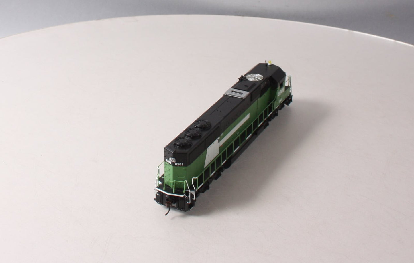Athearn 78802 HO EMD Lease SD-60 Diesel Locomotive #8301