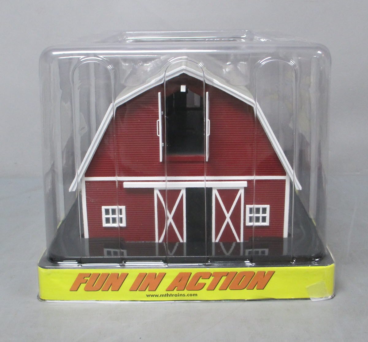 MTH 30-9072 O Red Classic Barn