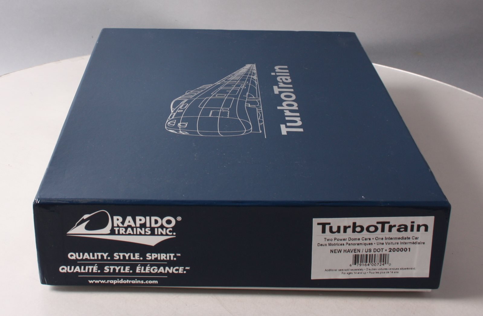 Rapido Trains 200001 New Haven TurboTrain HO Gauge Diesel Passenger Train Set