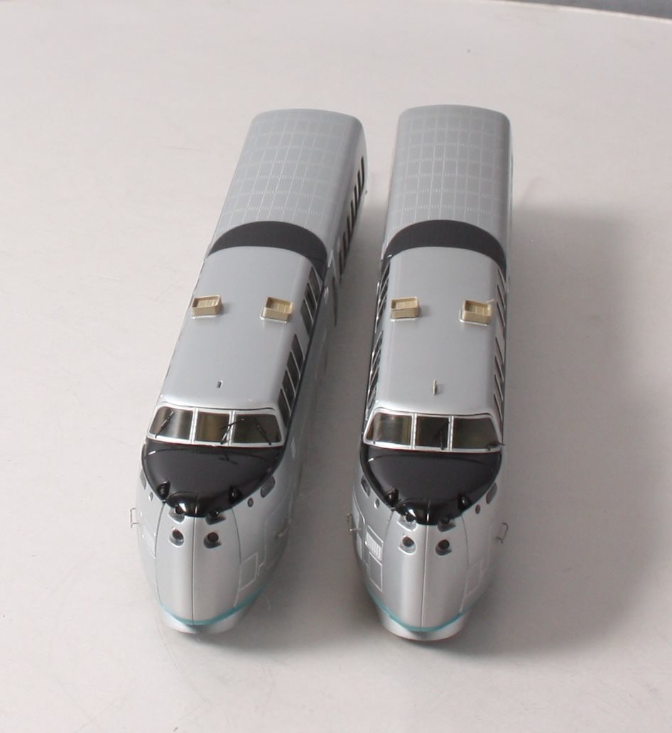 Rapido Trains 200001 New Haven TurboTrain HO Gauge Diesel Passenger Train Set