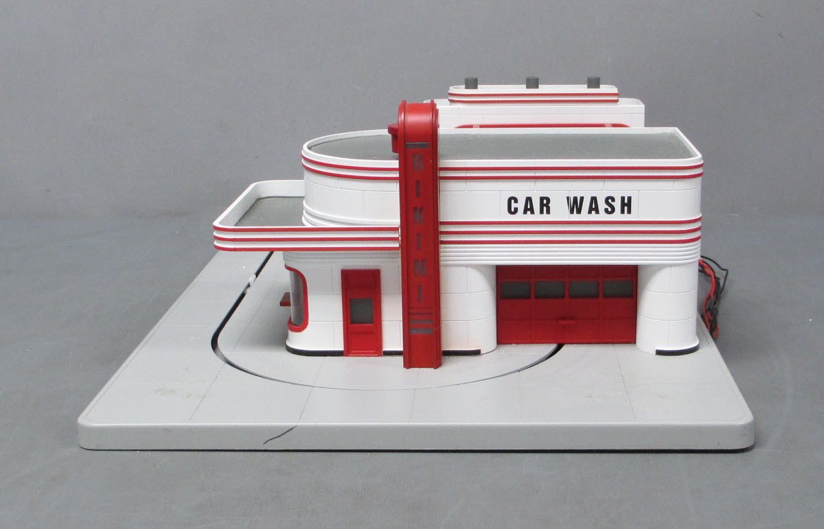 MTH 30-9167 O Gauge Operating Bikini Car Wash