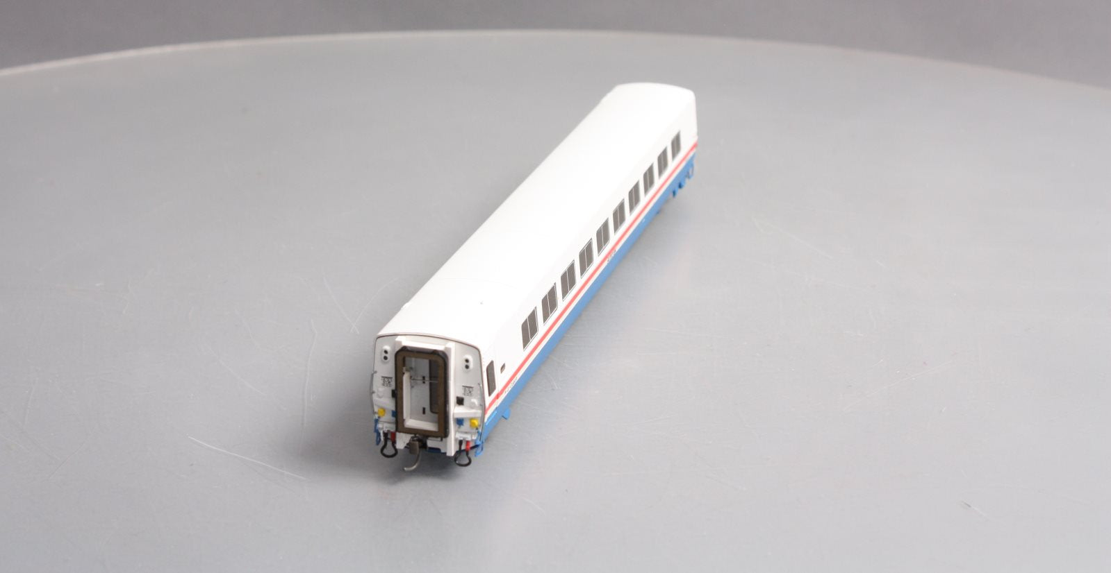 Rapido Trains 108011 HO Scale Amtrak Super Continental Line LRC Coach Car #41