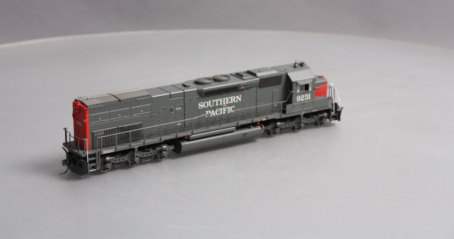 Athearn 88792 HO Scale Southern Pacific SD45T-2 Diesel Locomotive #9231