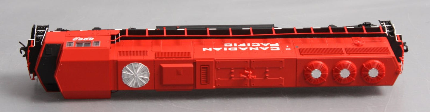 Walthers 910-10306 HO Scale Canadian Pacific EMD SD60M Diesel Engien #6262