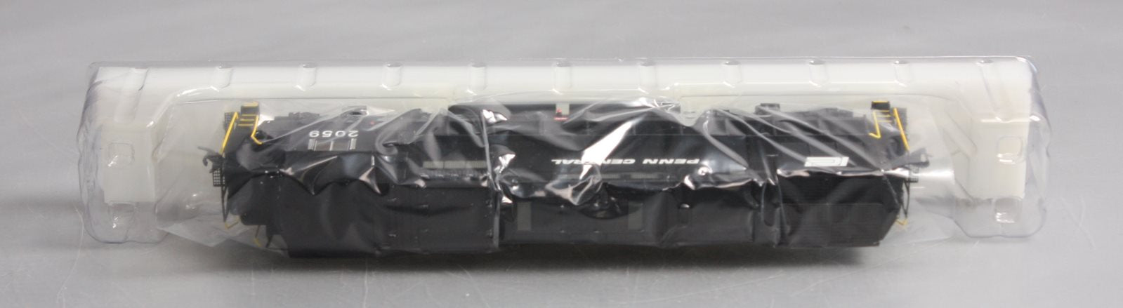 Bowser 23871 HO Scale Penn Central Alco C430 Diesel Engine #2059