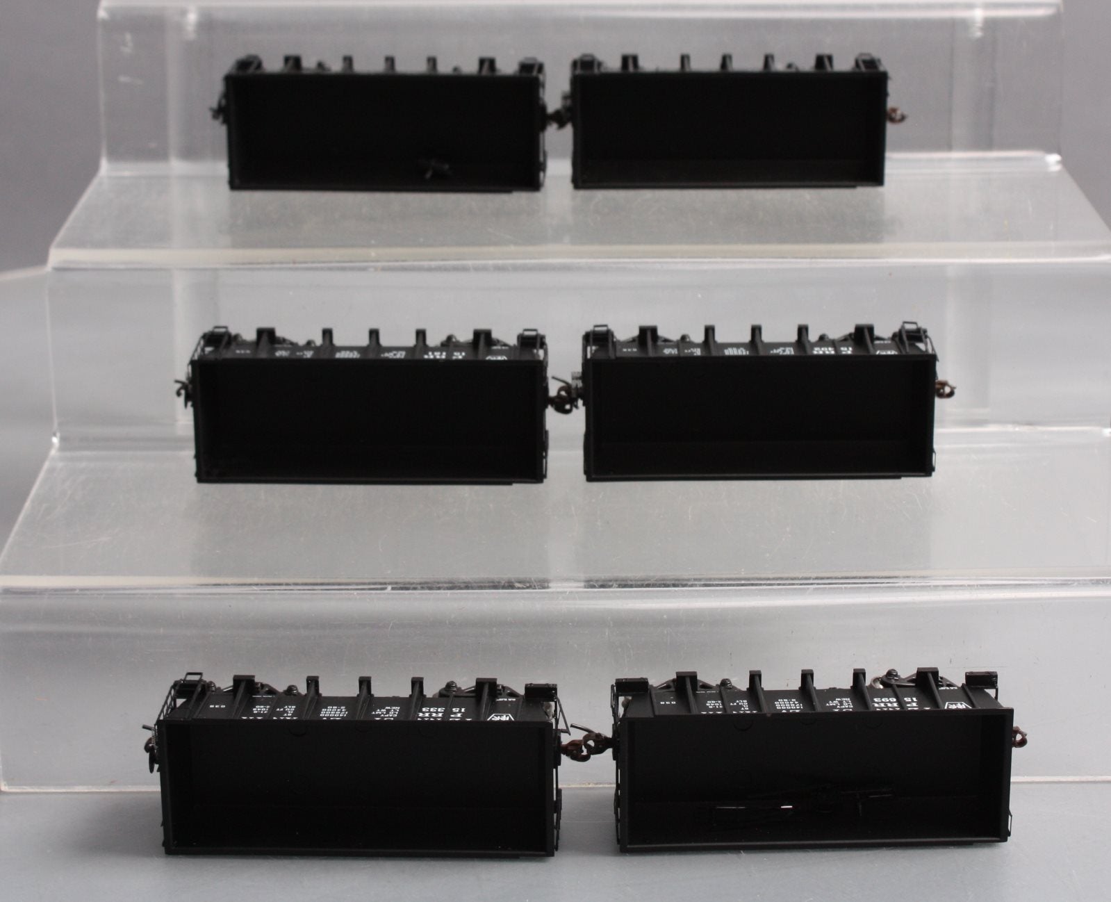 Athearn 97661 HO Scale Pennsylvania 26' Low-Side Ore Car 6-Pack