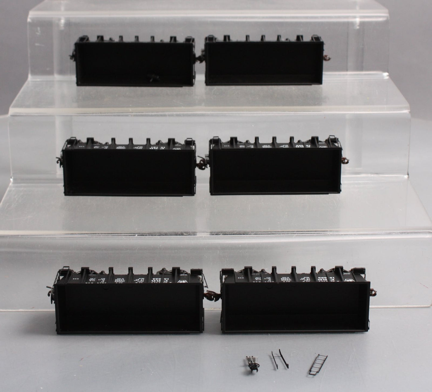 Athearn 97661 HO Scale Pennsylvania 26' Low-Side Ore Car 6-Pack