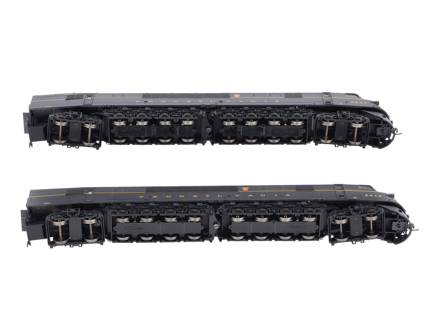 Broadway Limited 2092 HO PRR Baldwin Centipede Diesel AA Set #5830/5818 w/ DCC