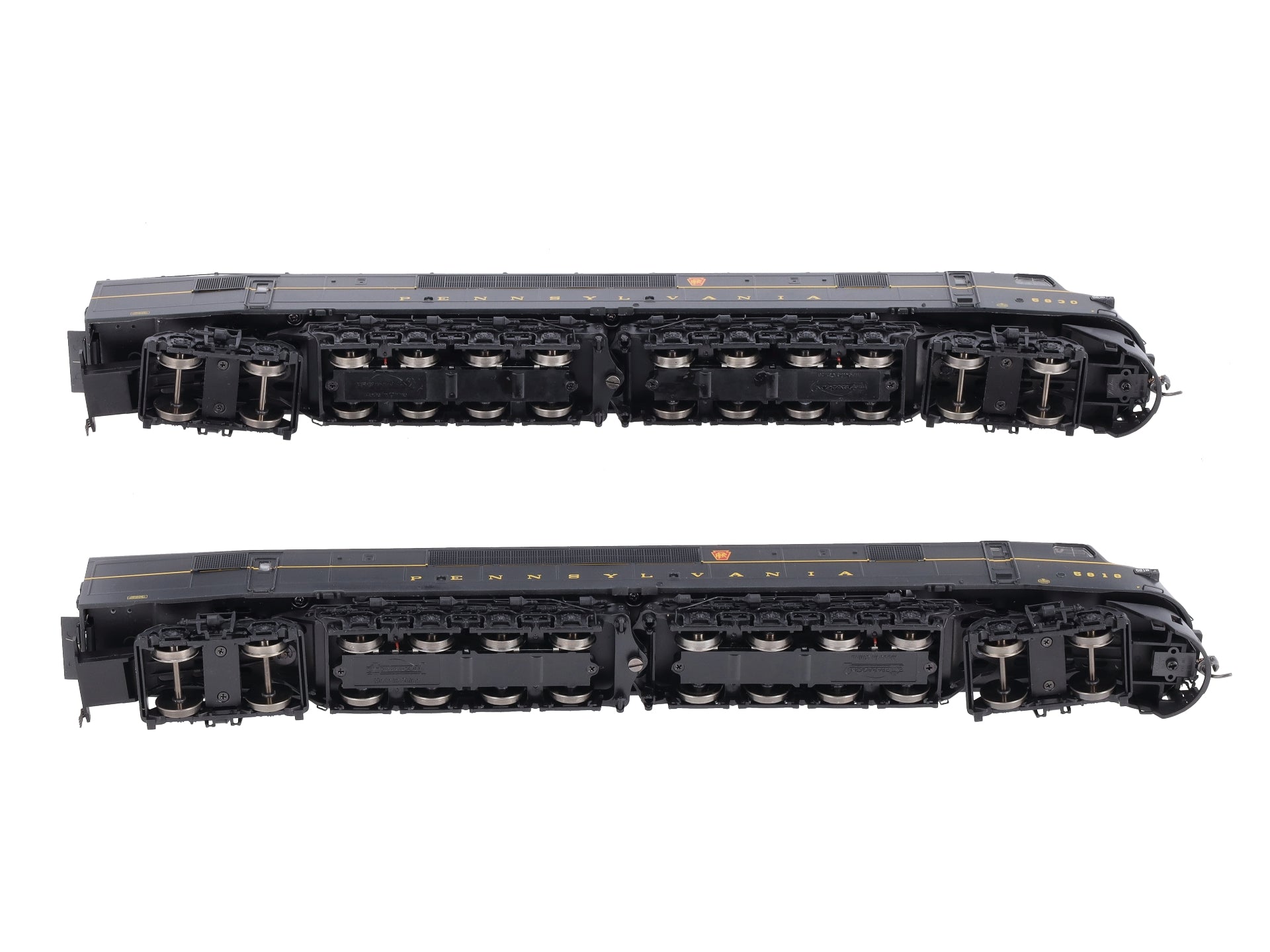 Broadway Limited 2092 HO PRR Baldwin Centipede Diesel AA Set #5830/5818 w/ DCC