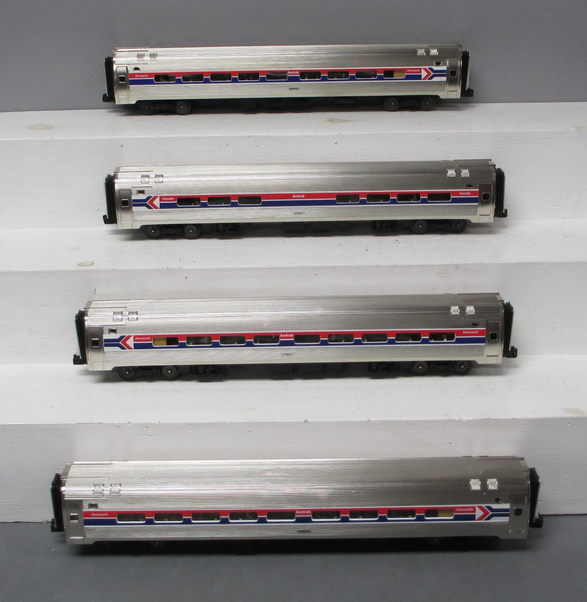 MTH 20-65142 O Amtrak Premier Amfleet Passenger Car Set (Set of 4)
