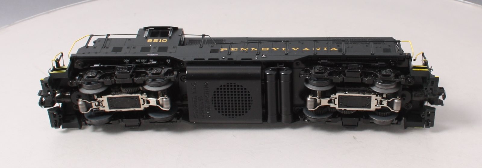 Lionel 6-28587 O Gauge Pennsylvania GP7 Diesel Locomotive #8510