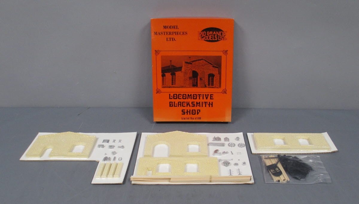 Rio Grande Models HO Locomotive Blacksmith Shop Model Kit