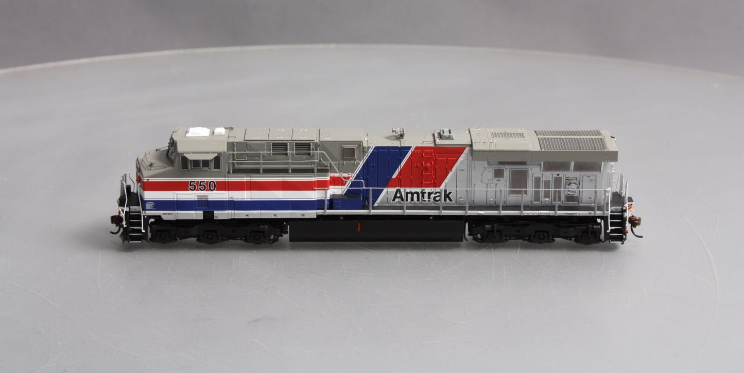 Athearn G83044 HO Amtrak ES44AC Diesel Locomotive #550