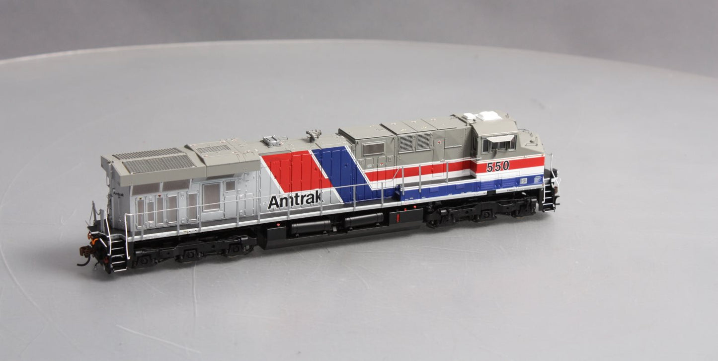Athearn G83044 HO Amtrak ES44AC Diesel Locomotive #550