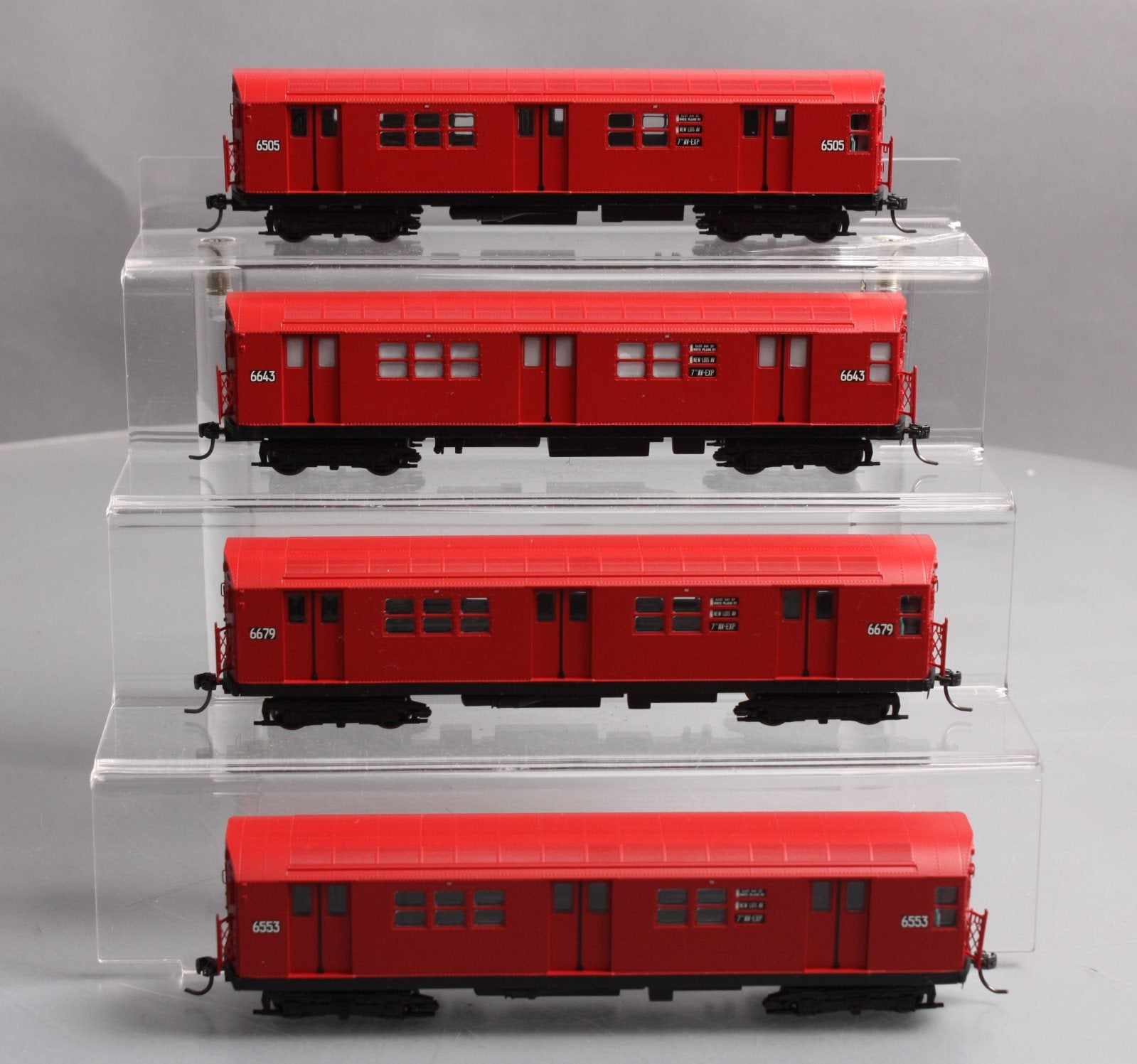 MTH 80-2369-1 HO Metropolitan Transportation Authority R-17 4 Car Subway Set