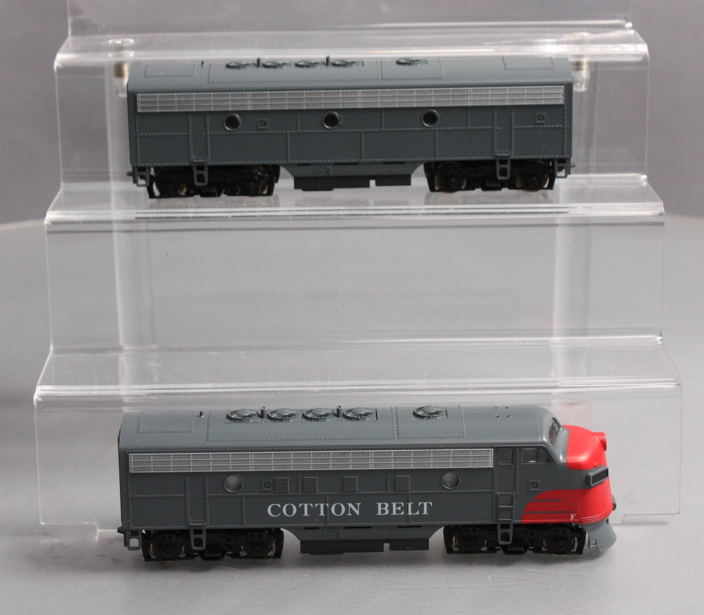 Stewart 5712 HO Cotton Belt Diesel EMD F7 A/B Phase I-Late Diesel Locomotive Set