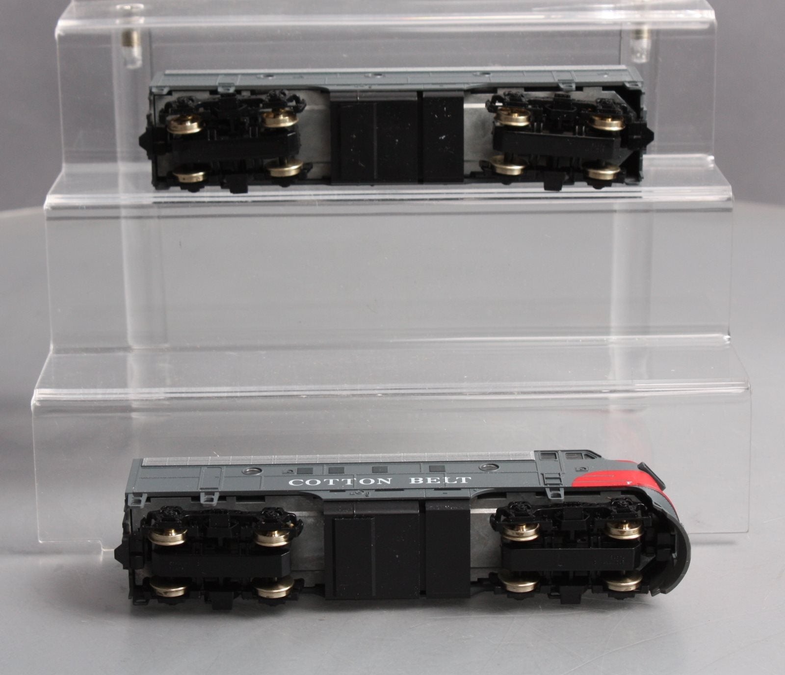 Stewart 5712 HO Cotton Belt Diesel EMD F7 A/B Phase I-Late Diesel Locomotive Set