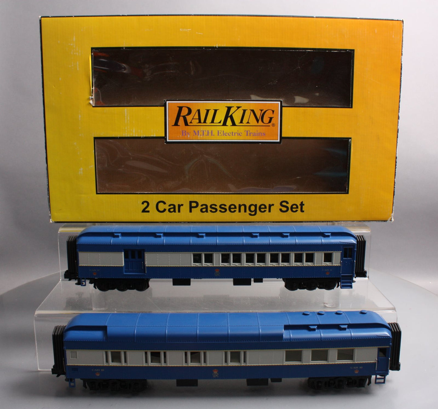 MTH 30-69080 O CP Royal Tour 60' Madison Combo/Diner Passenger Set (Set of 2)