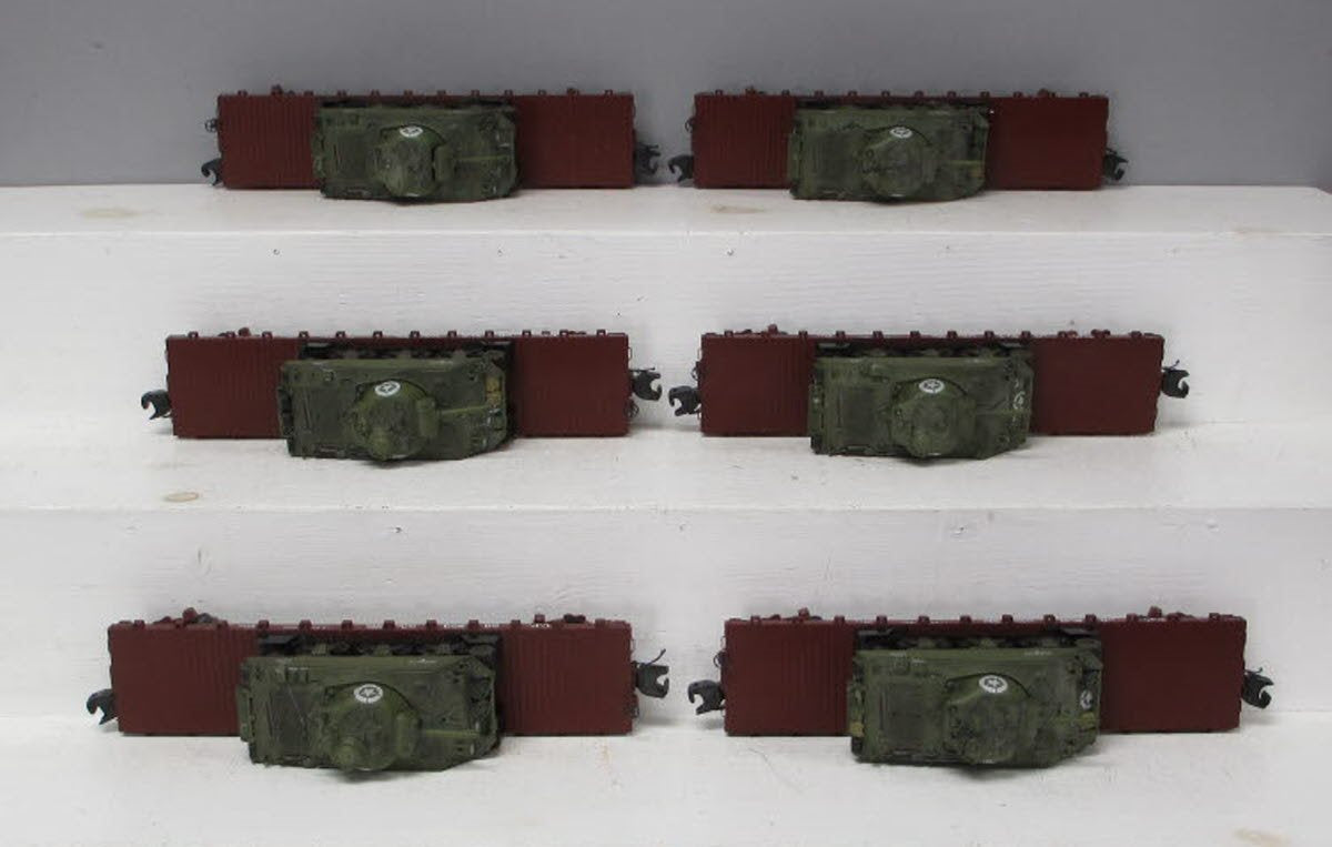 MTH 20-90551 Union Pacific 41' Wood Flat Cars w/ Sherman Tank Load (Set of 6)
