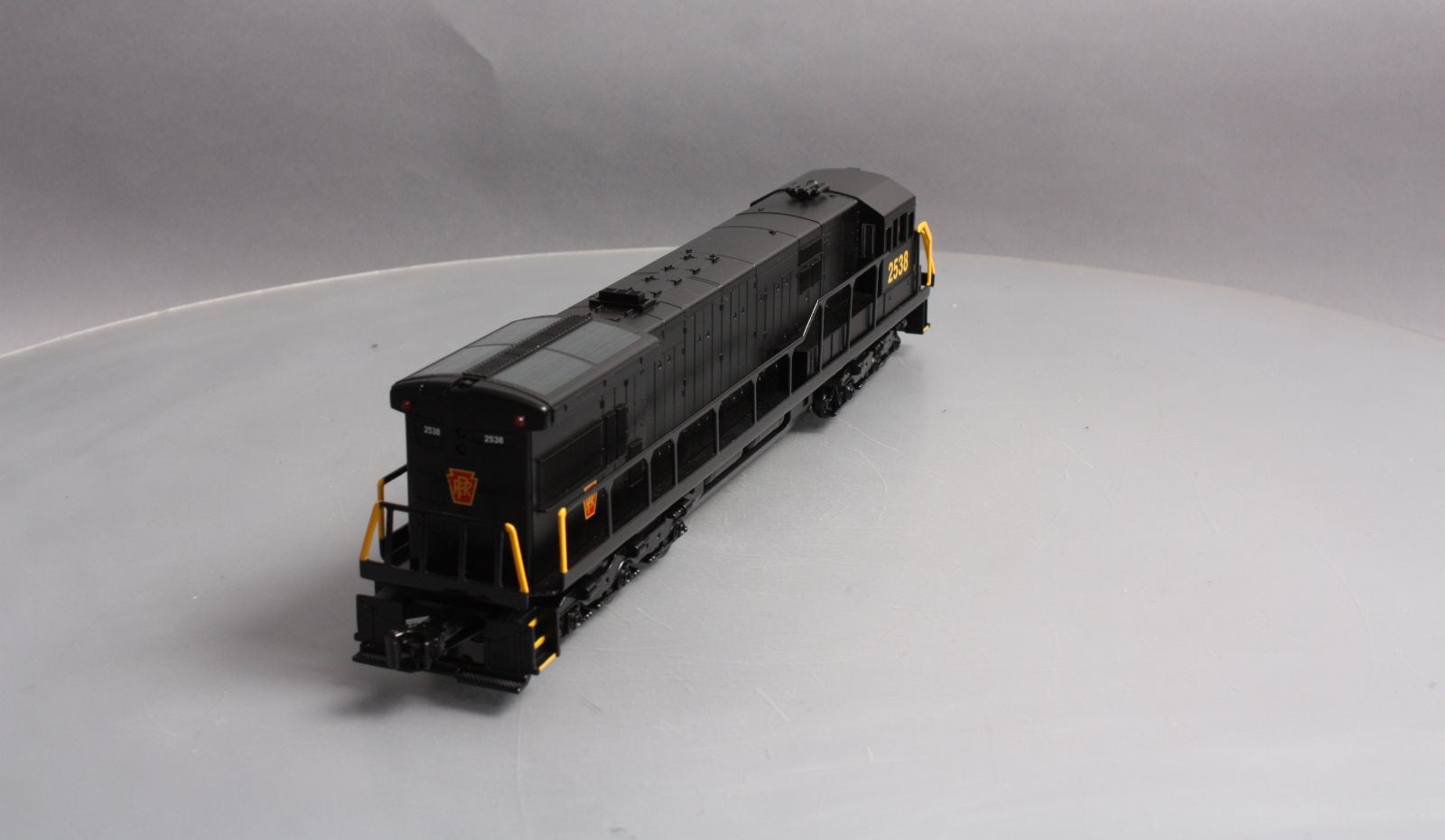 Williams 22215 O Pennsylvania GE U33C 3-Rail Diesel Loco w/Horn & Bell