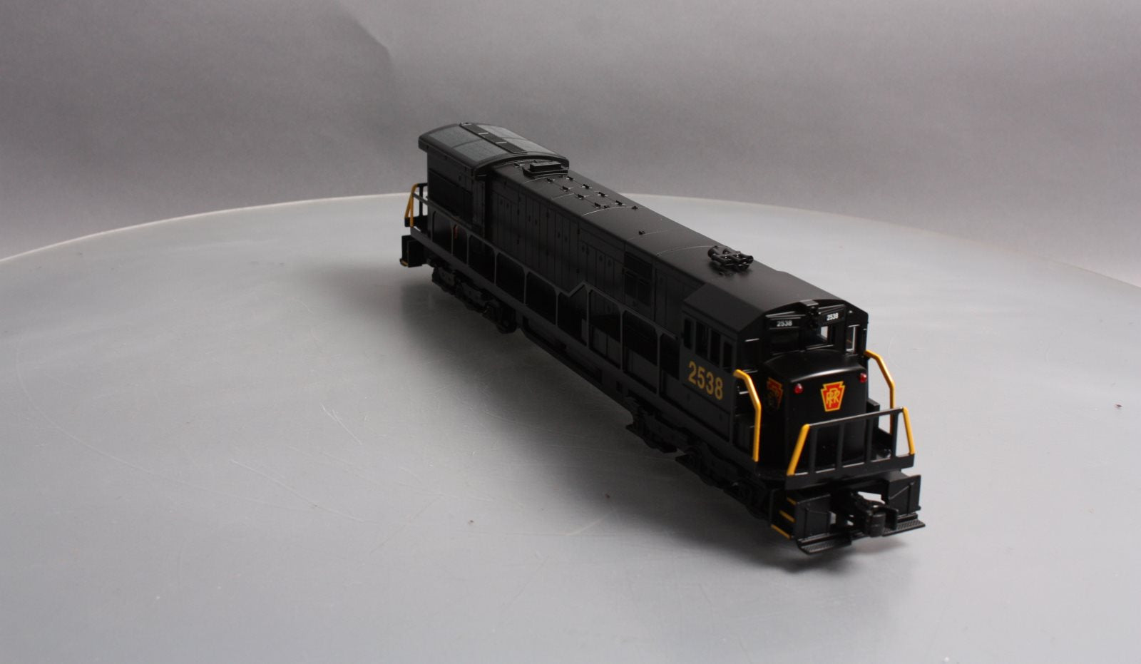 Williams 22215 O Pennsylvania GE U33C 3-Rail Diesel Loco w/Horn & Bell