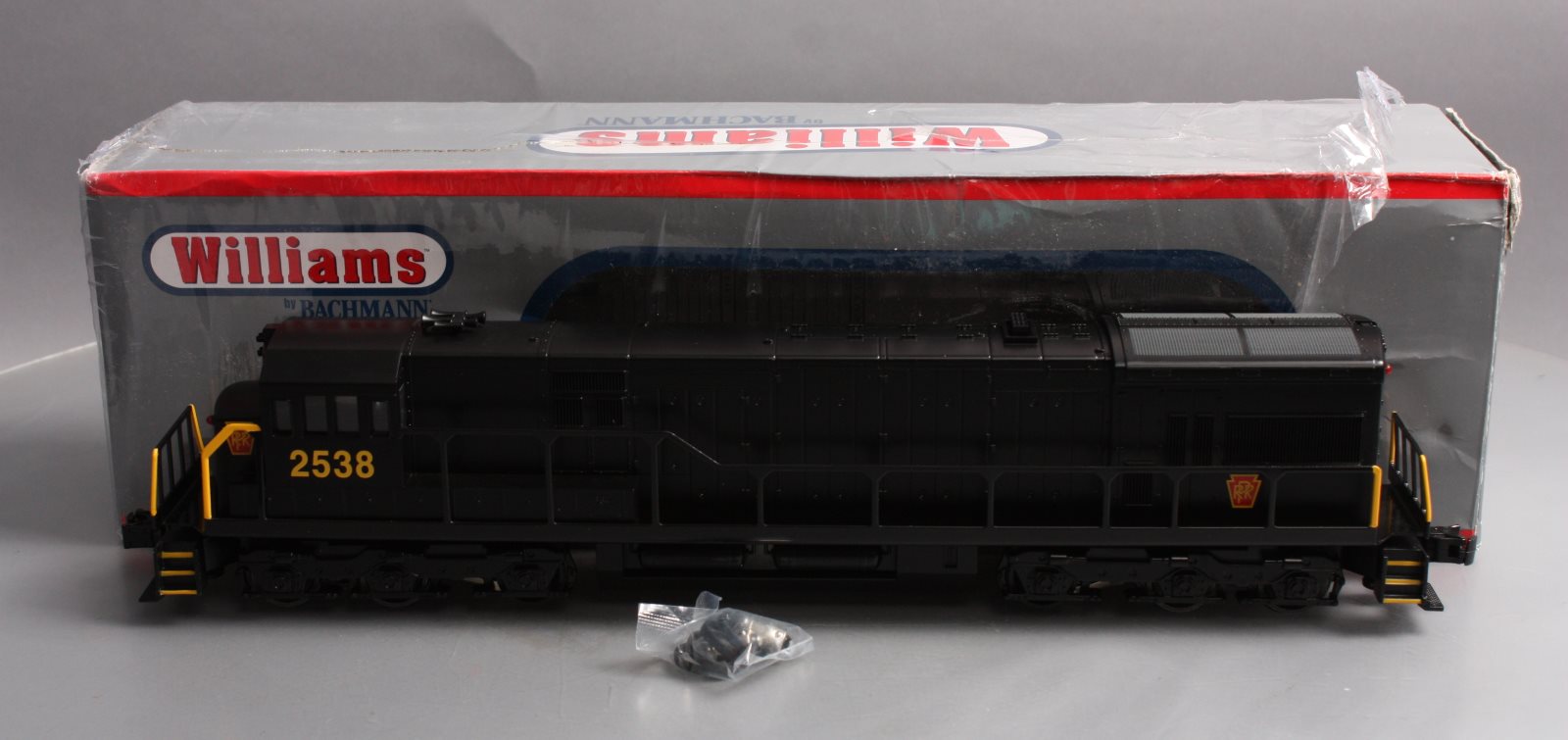 Williams 22215 O Pennsylvania GE U33C 3-Rail Diesel Loco w/Horn & Bell