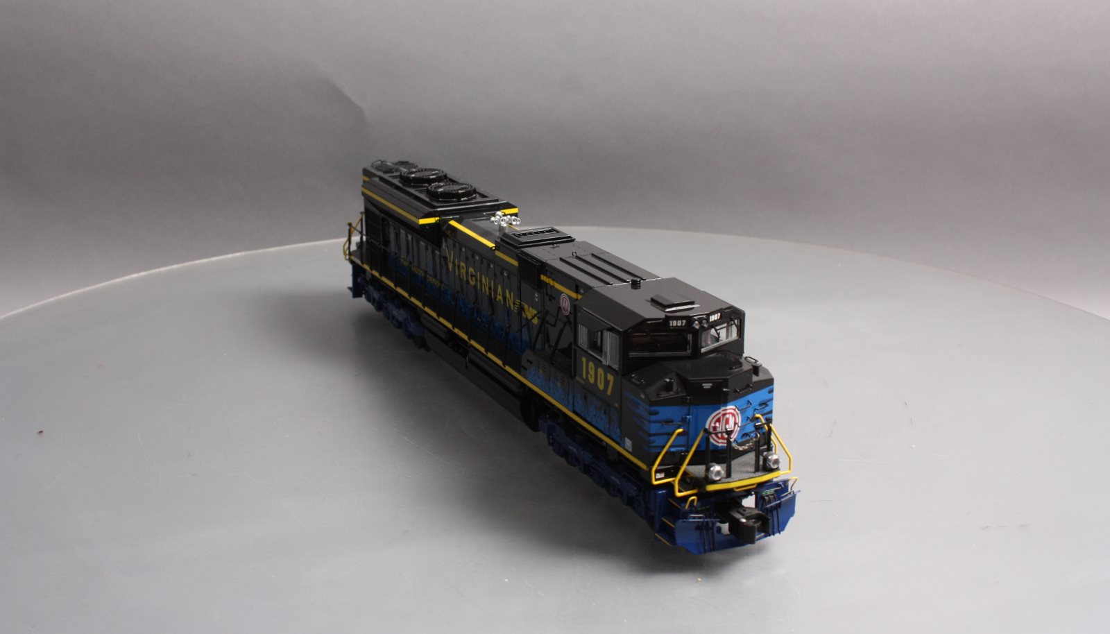 Lionel 6-28333 Virginian NS Heritage SD70ACe Diesel Locomotive #1907