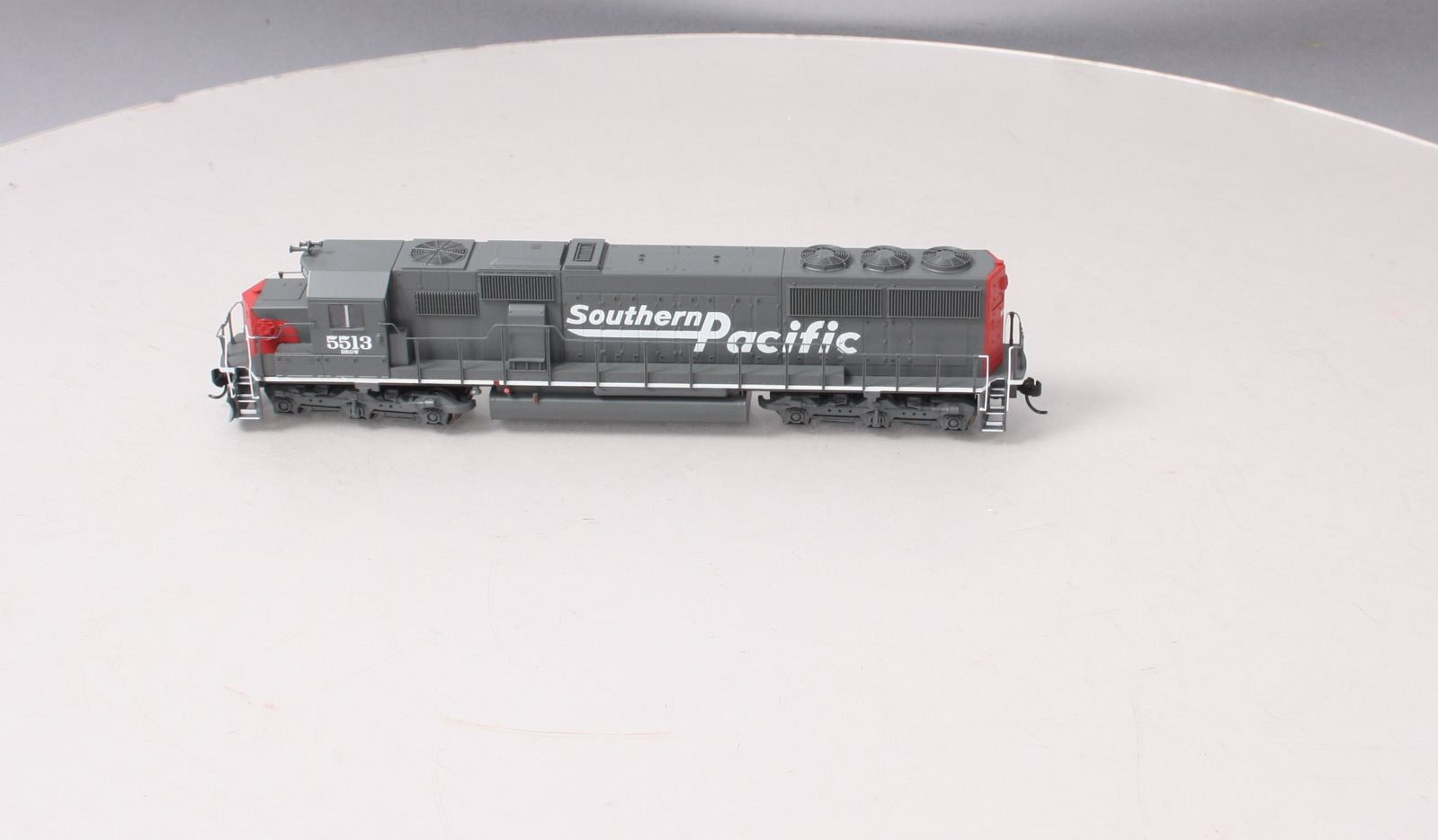 Walthers 910-20359 HO Southern Pacific EMD SD50 Diesel Locomotive #5513 w/DCC