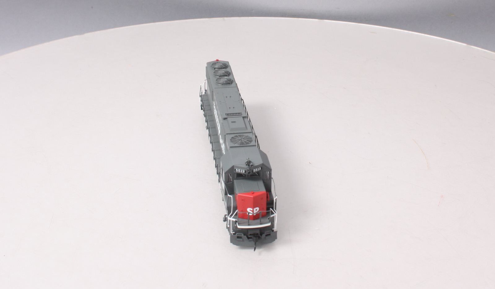 Walthers 910-20359 HO Southern Pacific EMD SD50 Diesel Locomotive #5513 w/DCC