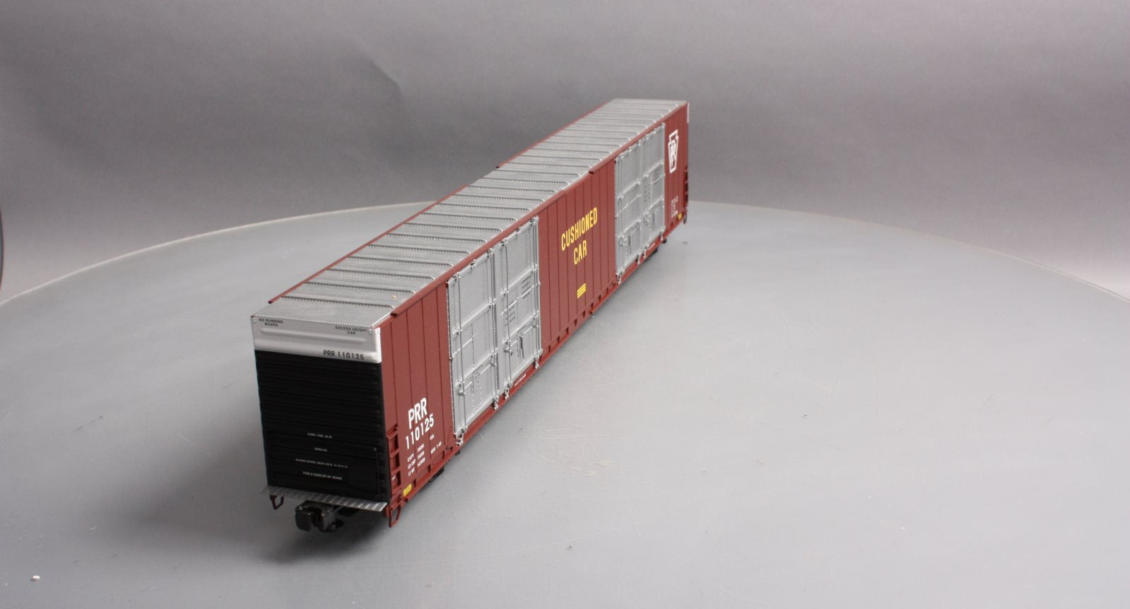 Lionel 6-82422 O Gauge Pennsylvania 86' 8-Door Hi-Cube Boxcar #110125