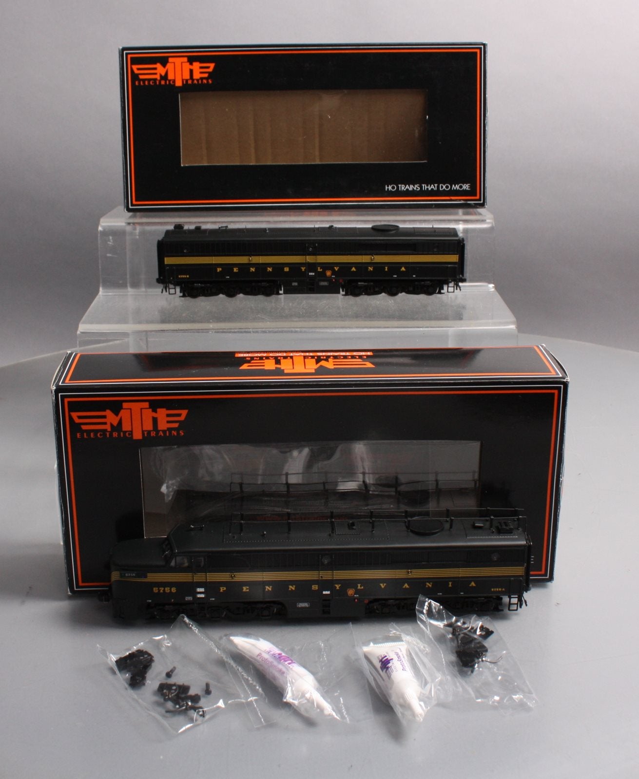 MTH 80-2215-1 HO PRR Alco PA A/B Diesel Locomotive Set w/PS3 (Set of 2)