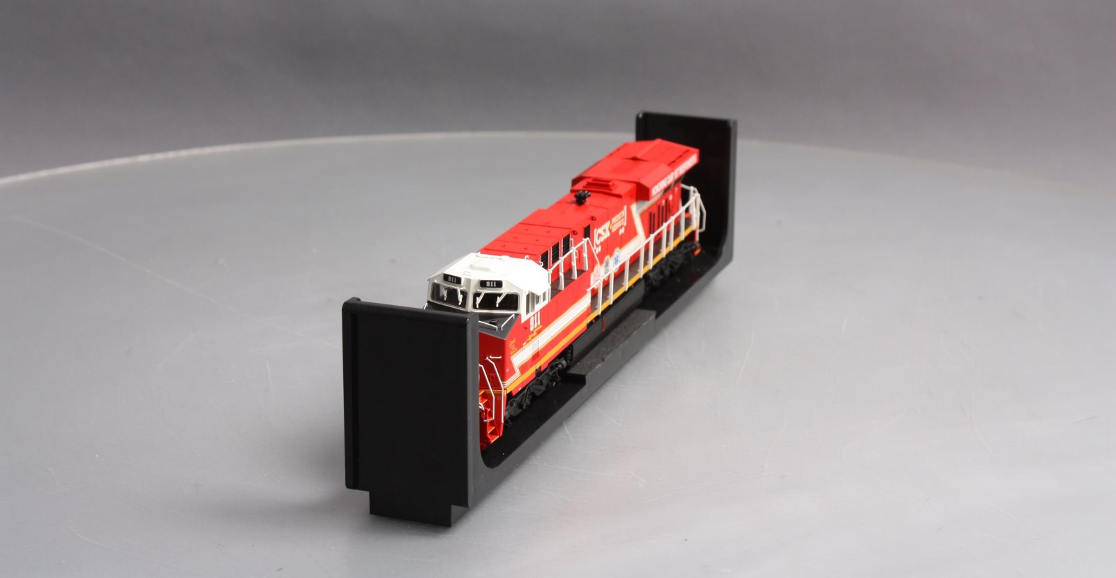 MTH 80-2400-1 HO CSX First Responders ES44AC Diesel Locomotive w/PS 3.0 #911