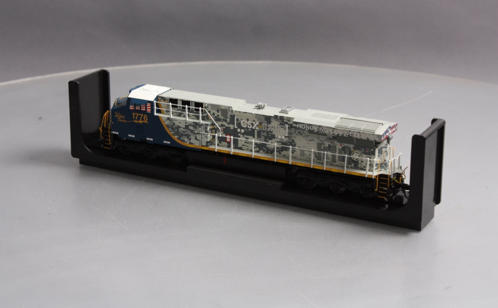 MTH 80-2401-1 HO CSX ES44AC Diesel Locomotive w/PS3 #1776