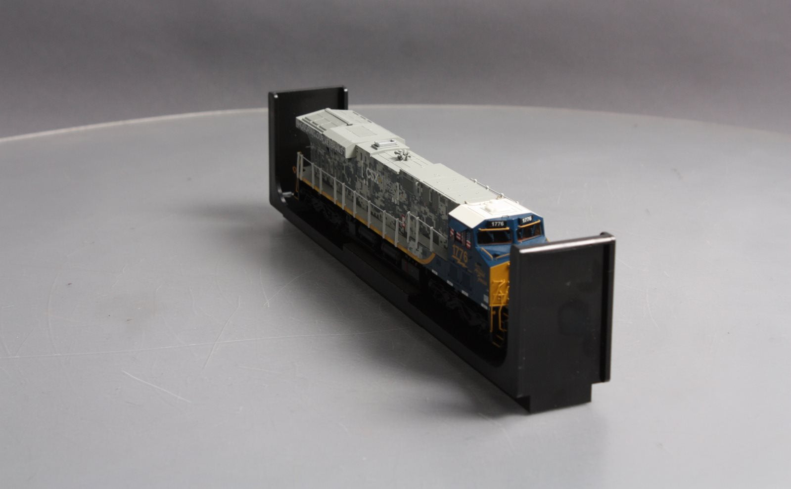 MTH 80-2401-1 HO CSX ES44AC Diesel Locomotive w/PS3 #1776