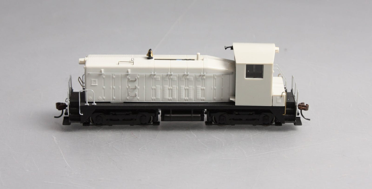Broadway Limited 644 HO Unpainted Paragon™ EMD NW2 Phase V Diesel Switcher
