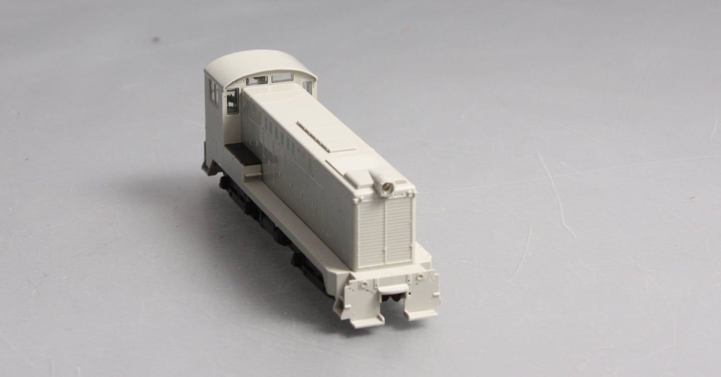 Stewart 4800 HO Undecorated Baldwin DS-4-4-1000 Powered Diesel Locomotive