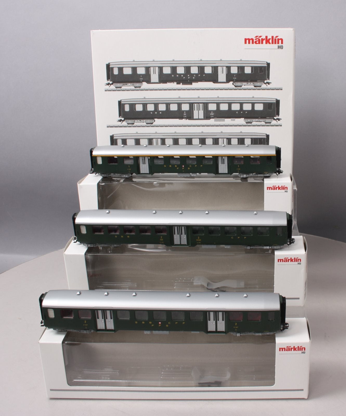 Marklin 42165 HO Scale SBB 3-Car Passenger Set